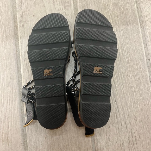 Sorel Sandals - Picture 3 of 5